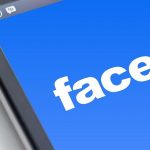 Irlanda envía orden preliminar a Facebook para que deje de enviar los datos de usuarios europeos a Estados Unidos