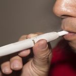 La Audiencia Nacional considera que el dispositivo IQOS no es un producto del tabaco y anula la multa impuesta a Philip Morris por parte del Ministerio de Economía y Empresa.